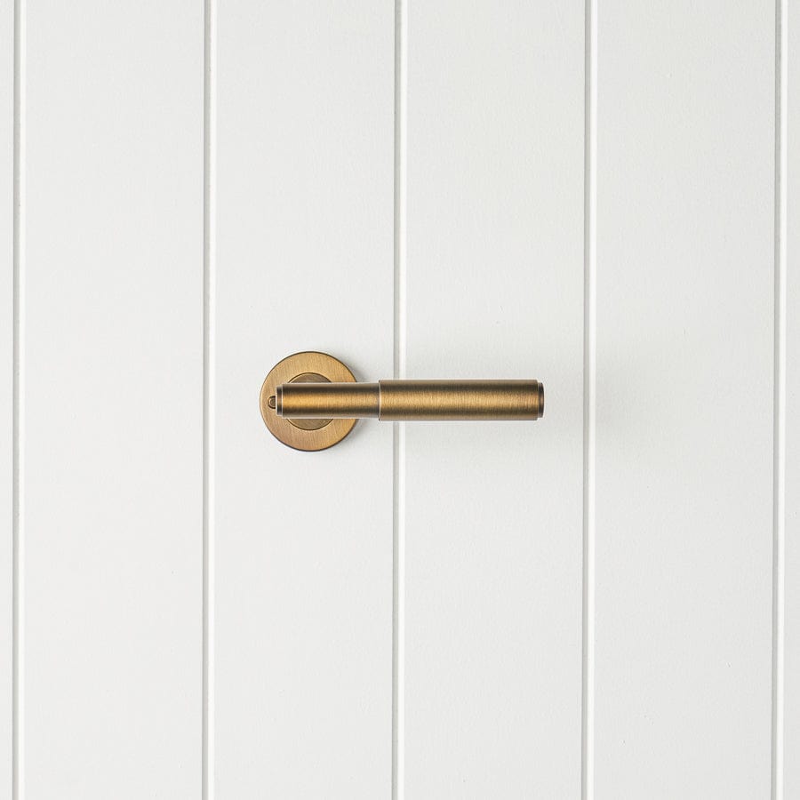 TileCloud TAPWARE Melbourne Door Handle with Lock Antique Brass