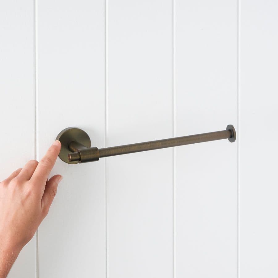 Melbourne Hand Towel Holder Antique Brass