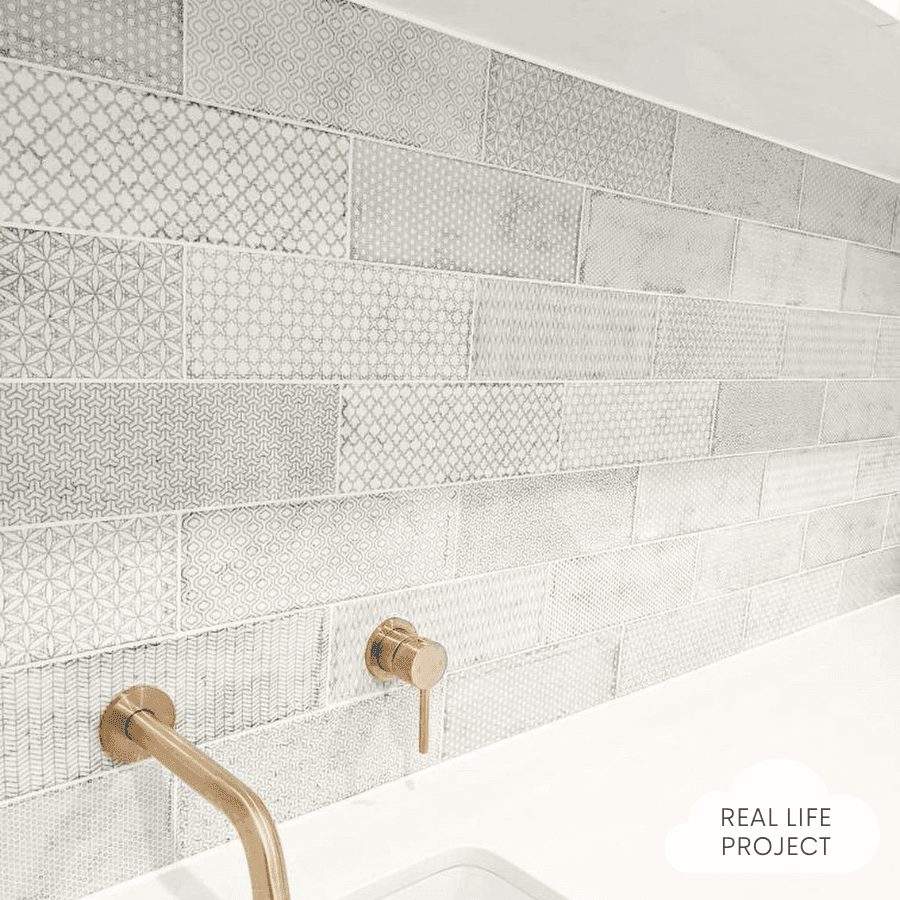 Lennox Head Gloss Green Pattern Tile