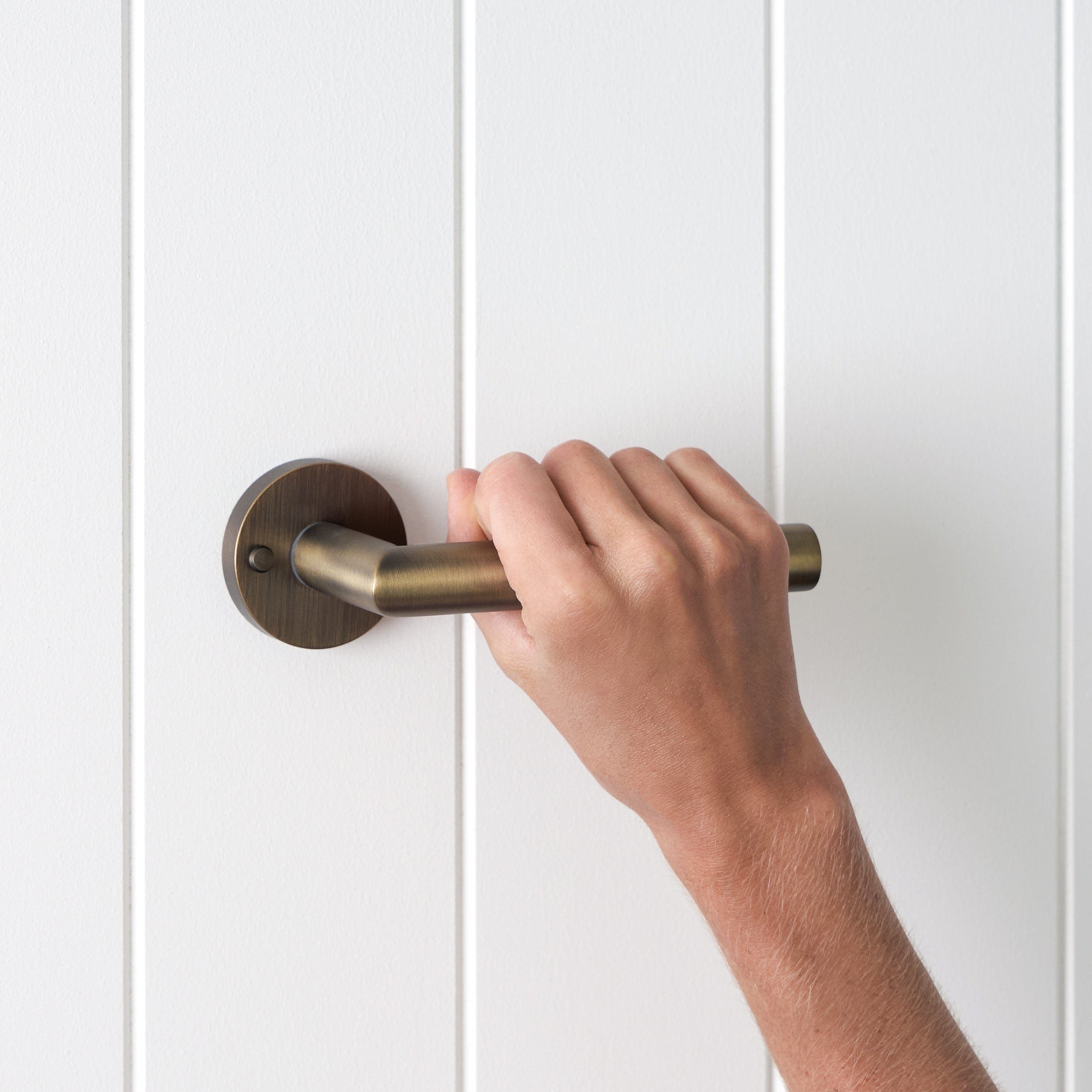 Sydney Door Handle with Lock Antique Brass