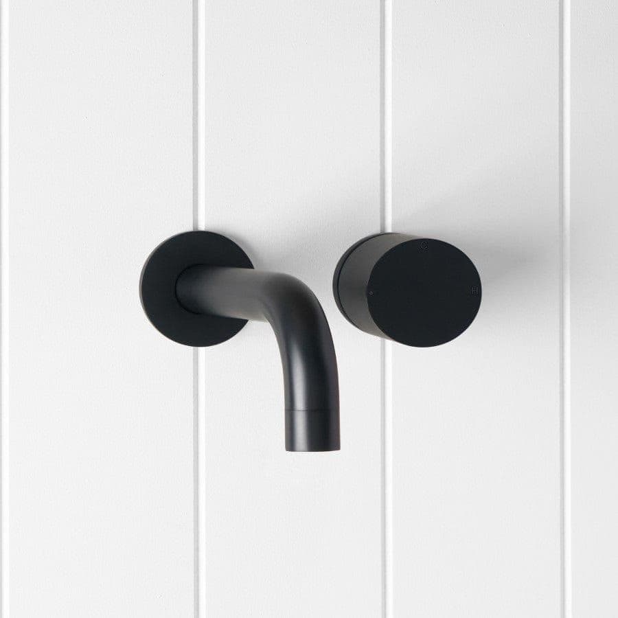 Wall Spout + Progressive Wall Mixer Matte Black