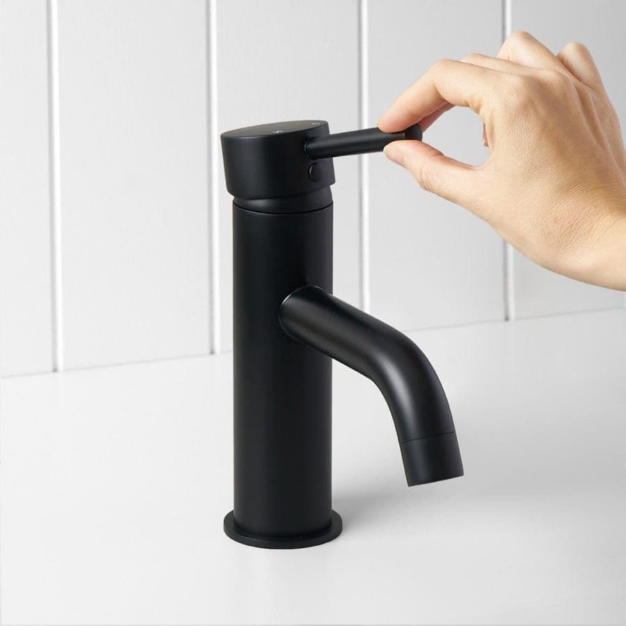 Sydney Short Basin Mixer Matte Black