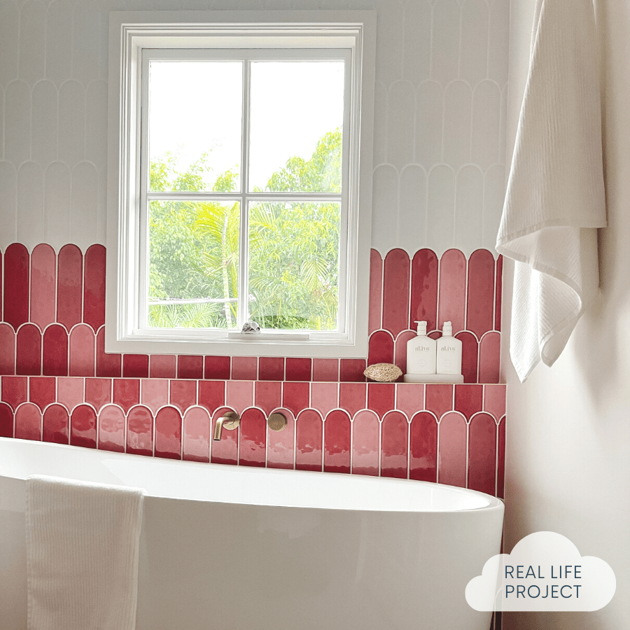 TileCloud TILE Fitzroy Gloss Mixed Pink Feather Tile