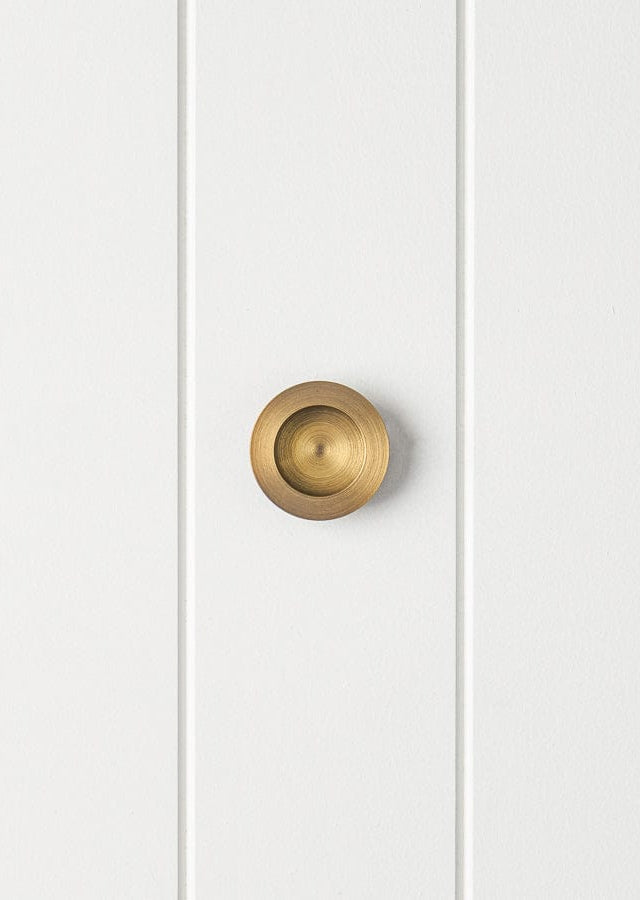 TileCloud TAPWARE Flush Pull Round Antique Brass