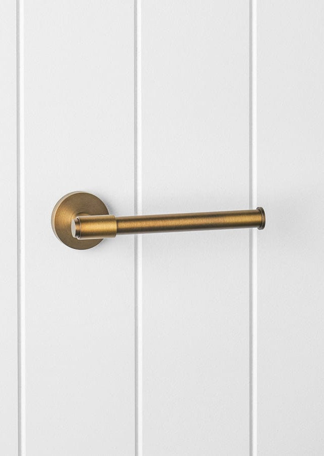 TileCloud TAPWARE Melbourne Toilet Roll Holder Antique Brass