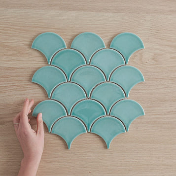 Coral Bay Mint Green Fish Scale Tile