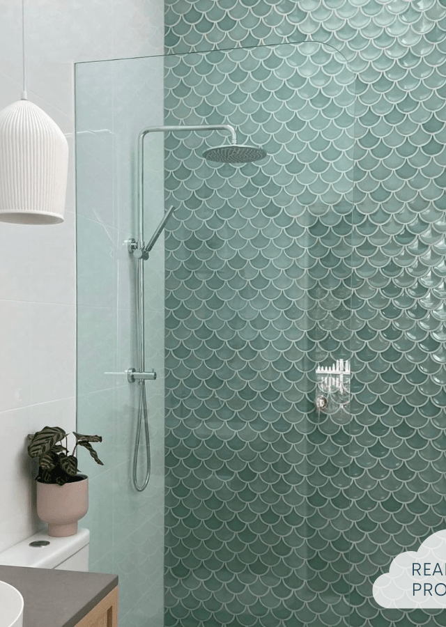 TileCloud TILE Coral Bay Mint Green Fish Scale Tile